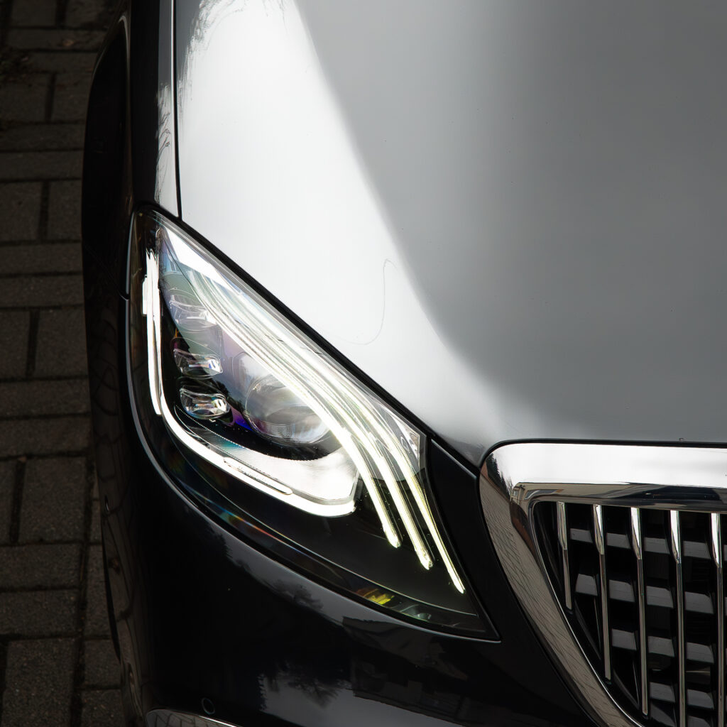 Prywatny kierowca z luksusowym samochodem - Mercedes Maybach s560